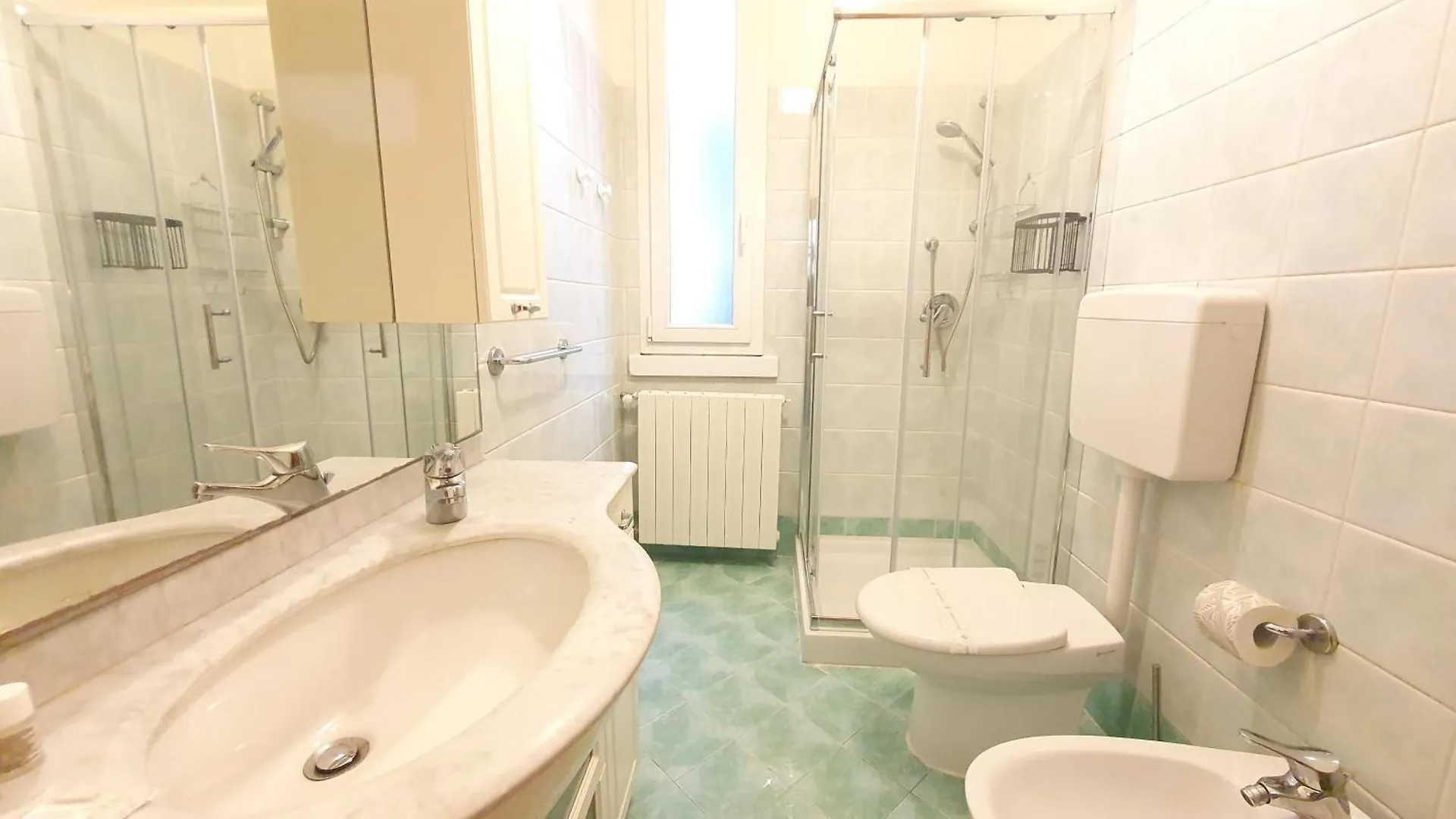 Lägenhet Ramingo Travel - Appartamento Nuova Darsena Ravenna